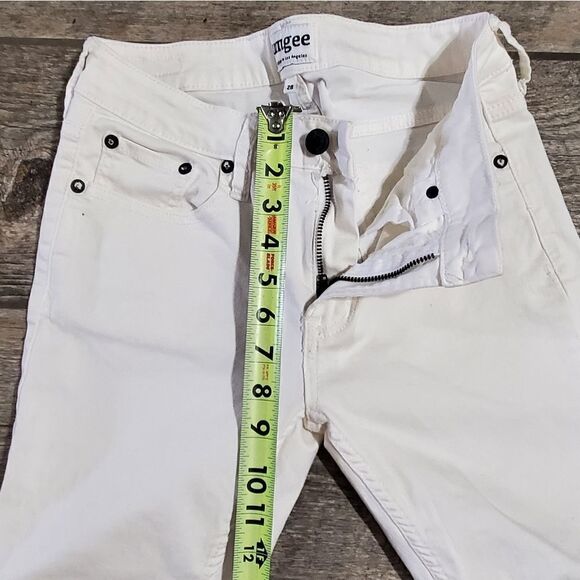 Umgee White Denim Skinny Jeans, Size 28 - Picture 4 of 8